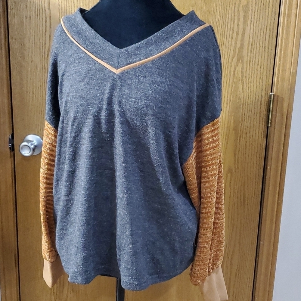 Thml v neck chenille sleeves grey brown gold oversized sweater